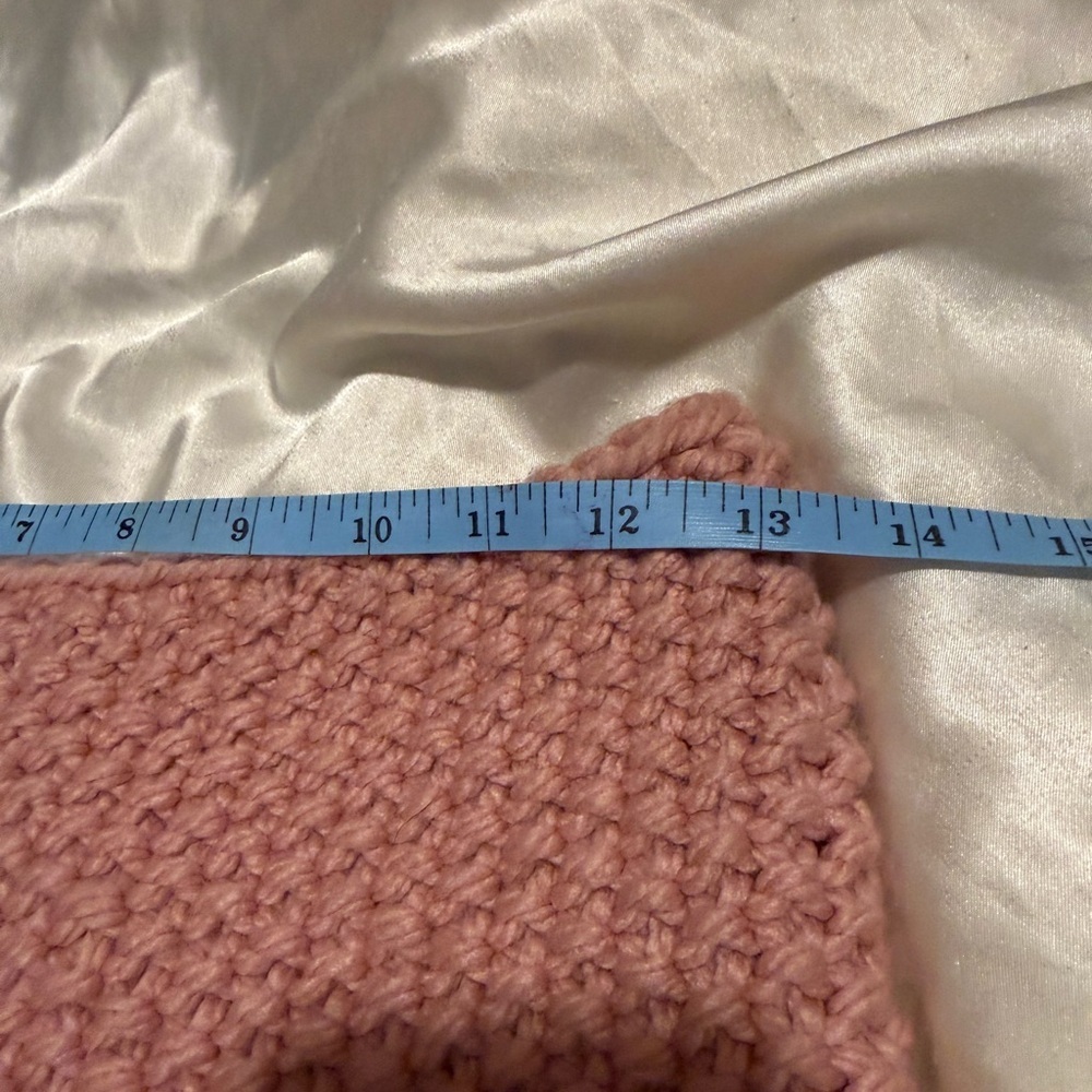 Elegant Pink Knit Infinity Scarf - Picture 5 of 6